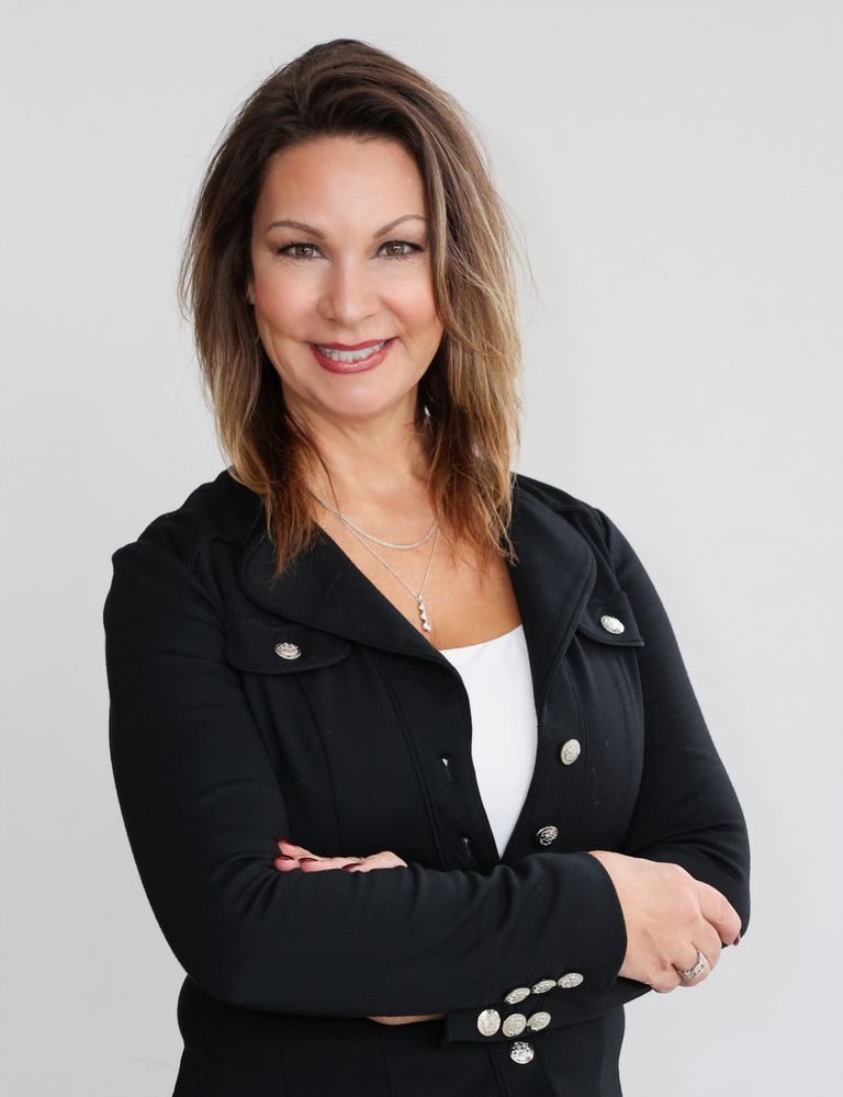 ANNA M KERR REAL ESTATE AGENT Contact Agent 22 Haverhill Rd