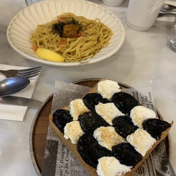Davelle - Seasonal black sesame + cream cheese toast and uni spaghetti : ) DELICIOUS - Japanese Near Me - New York, New York