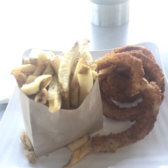 Burger Lounge - Burgers Near Me - Costa Mesa, California
