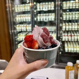 Dragon Fruit Freeze