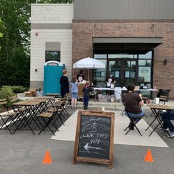 The Frosty Barrel - Pop up seating
