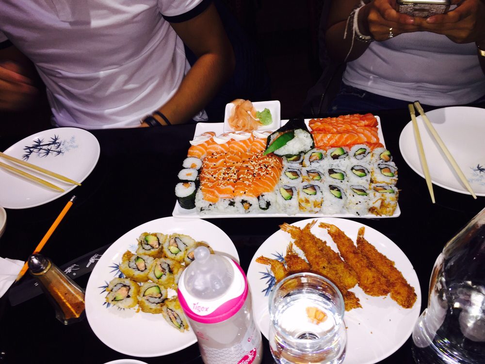 SUSHI CHERIE Updated April 2024 13 bd Auguste Blanqui, Paris