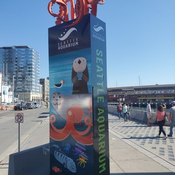Seattle Aquarium - Signage from the sidewalk - Aquariums Near Me - Seattle, Washington