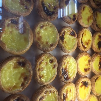 Nova Alianca - Pastries de nada: Portuguese egg custard tarts - Cafes Near Me - Newark, New Jersey