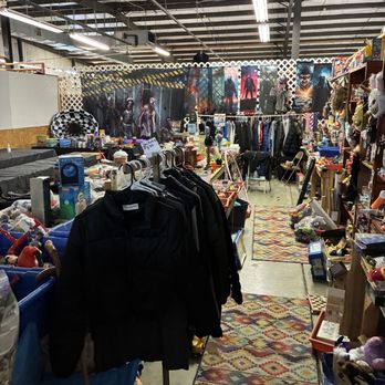 The Flea - general junk - Flea Markets Near Me - Greensboro, North Carolina