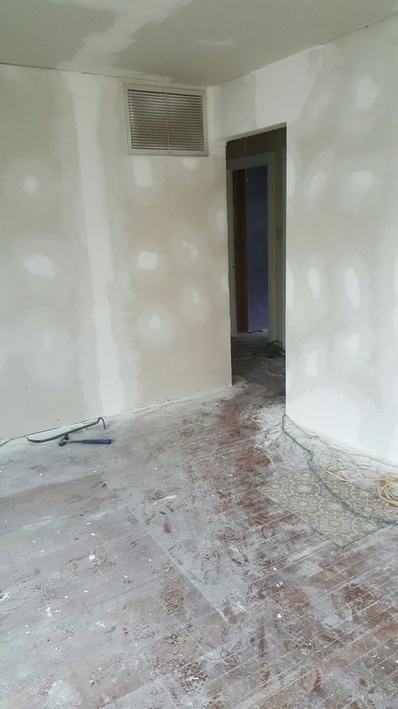 Slide of Cadiere Construction