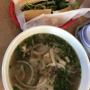 Bida Saigon - 11B and 34 - Vietnamese Near Me - Knoxville, Tennessee Bida Saigon - 11B and 34 - Vietnamese Near Me - Knoxville, Tennessee