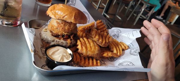 B-52 Burgers & Brew Inver Grove Heights by null