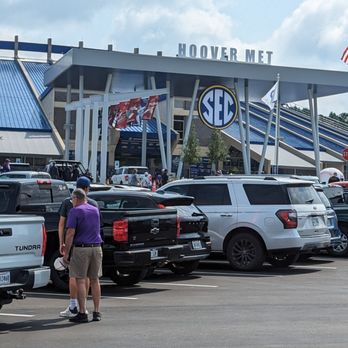 Hoover Met Complex - Stadiums & Arenas Near Me - Hoover, Alabama