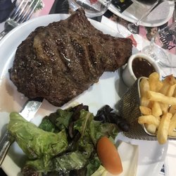 Au Café de Paris