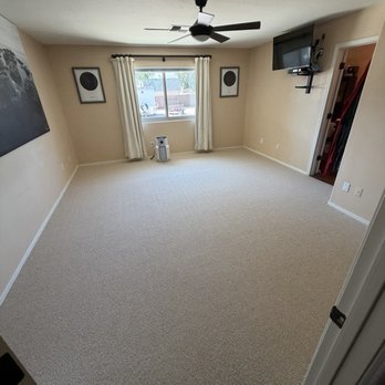 J & B Carpets - Main suite bedroom - Carpeting Near Me - Phoenix, Arizona