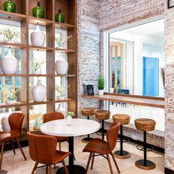 Beach Market Cafe - Opal Grand