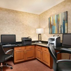 Wingate by Wyndham Vienna/Parkersburg/Marietta - Business Center