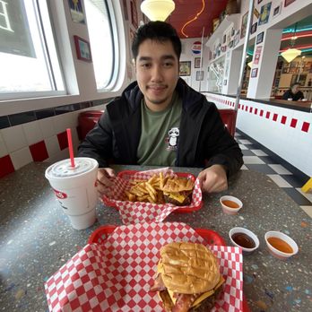 Spangles - Jalapeno Cheeseburger and the wild western cheeseburger - Burgers Near Me - Wichita, Kansas