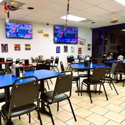 Q Hubo Pues Colombian Food - Q' Hubo Pues Colombian Food Restaurant Interior