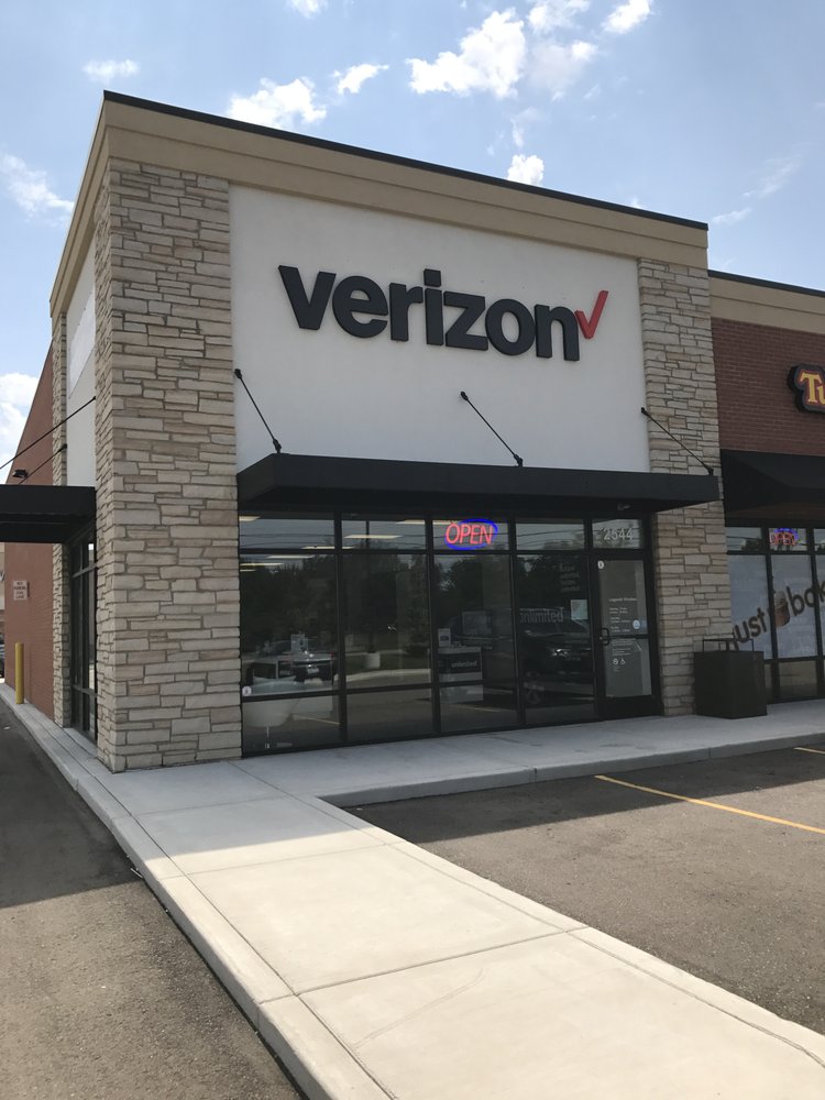 VERIZON STERLING HEIGHTS Updated September 2024 2544 Metro Pkwy