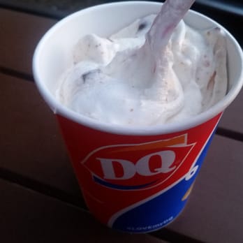 Dairy Queen Ltd Brazier - Butterfinger blizzard - Ice Cream & Frozen Yogurt Near Me - Ann Arbor, Michigan