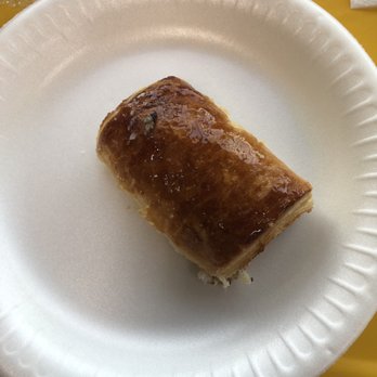 Papillon International Bakery - Chews e Roll - Bakeries Near Me - Glendale, California Papillon International Bakery - Chews e Roll - Bakeries Near Me - Glendale, California