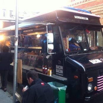 Bacon Bacon - Truck in front of 111 Minna - Food Trucks Near Me Bacon Bacon - Truck in front of 111 Minna - Food Trucks Near Me