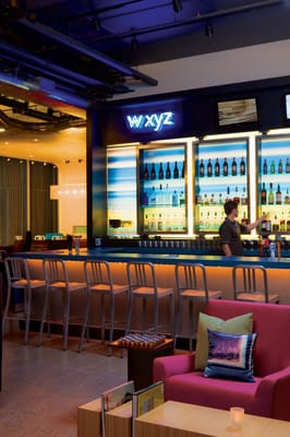 ALOFT LOUISVILLE DOWNTOWN - 207 Photos & 107 Reviews - 102 West Main St