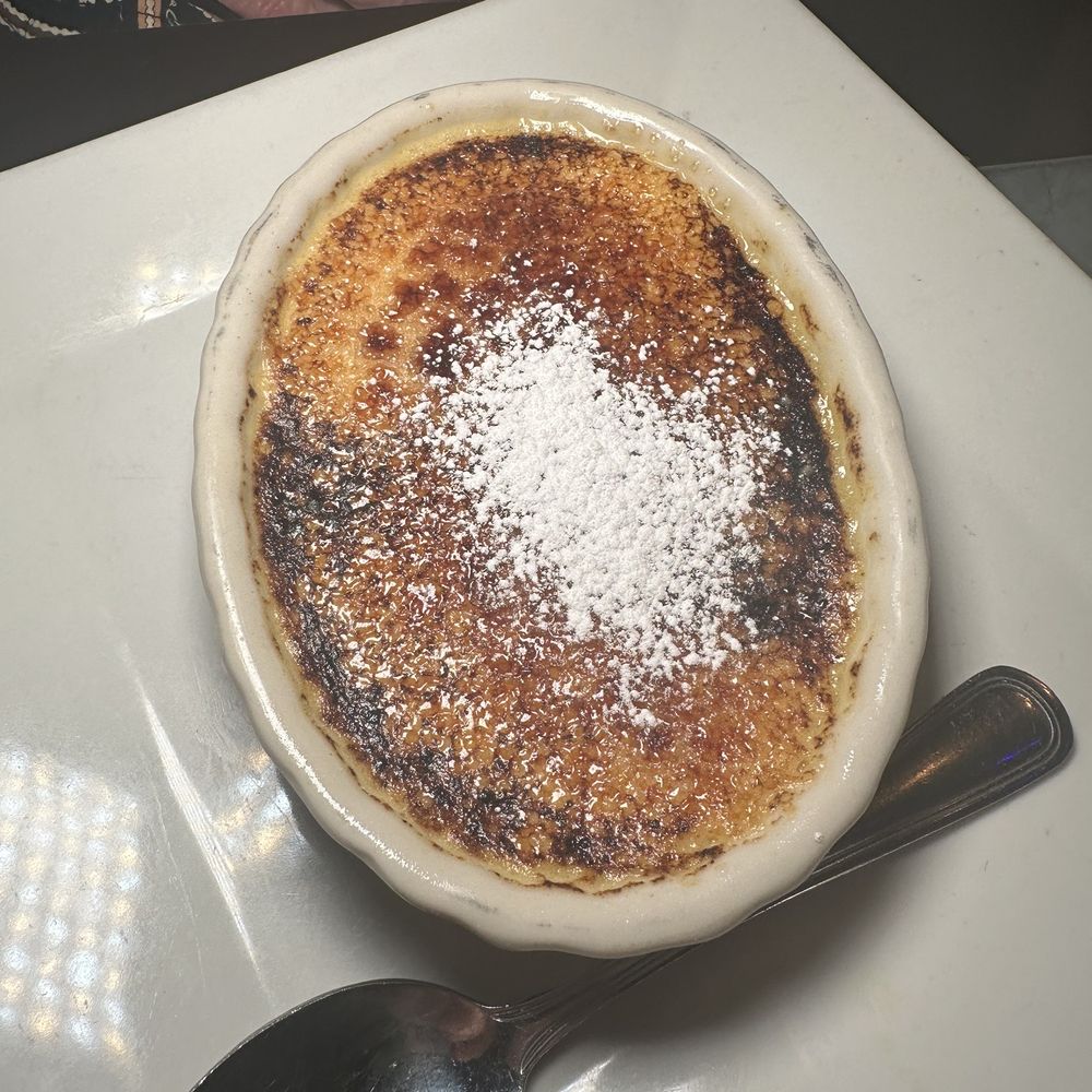 Bistro 1051 - Creme Brulee - Italian Near Me - Clark, New Jersey