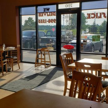 Pino's Pizza - Dining. No frills. - Pizza Near Me - Woodbury, Minnesota Pino's Pizza - Dining. No frills. - Pizza Near Me - Woodbury, Minnesota