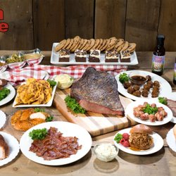 Henn House BBQ Catering & Food Truck