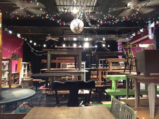 Miss Pixie's by null