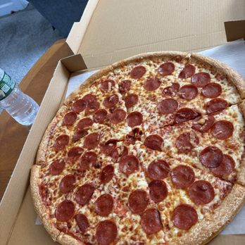 Annula's Pizza - Pizza Near Me - Manchester, New Hampshire