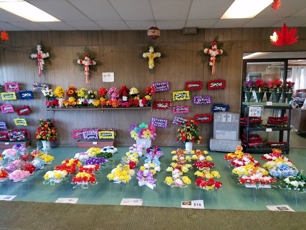 ST CHARLES FLORIST Updated September 2024 900 New Hwy, Farmingdale