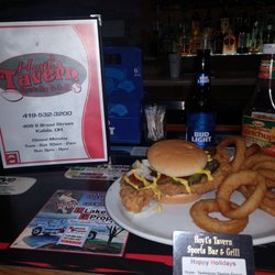 Hoyt's Tavern - Best Tendeloin Ever!  Onion Rings Rocked!  Bud Light was Ice Cold!