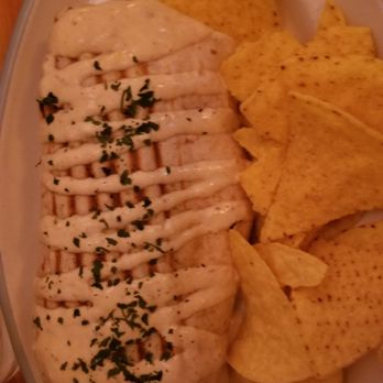 Chill Bar - Chili con carne burrito - Tapas Bars Near Me - Barcelona, B