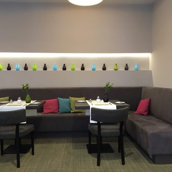 marc münchen - The breakfast room which offers an array of breakfast foods - all delicious- try the Weiss wurst! - Hotels Near Me - Munich, BY marc münchen - The breakfast room which offers an array of breakfast foods - all delicious- try the Weiss wurst! - Hotels Near Me - Munich, BY