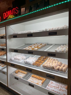 Donutville U.S.A. by null