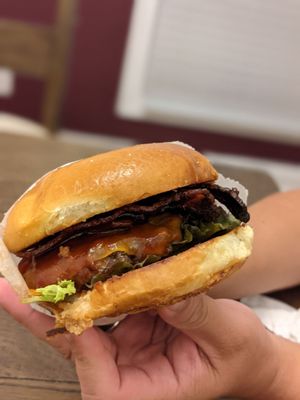 Frank's Burgers by null
