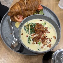Sabor a Cielo - Croissant club sandwich with broccoli and cheese soup!