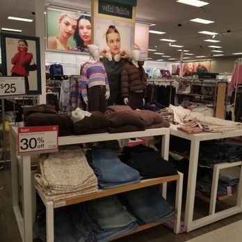 Target - Department Stores Near Me - Bee Cave, Texas