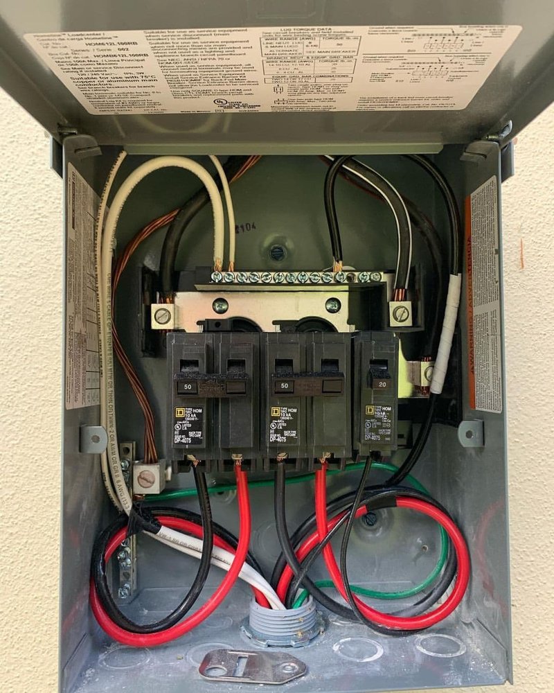 Slide of EV Emergency Electrician