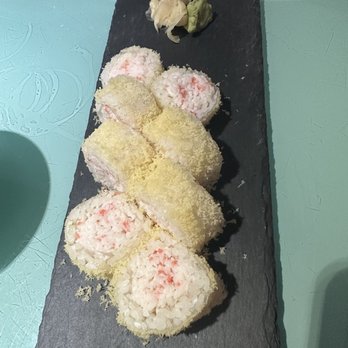 Hello Sushi - Crunchy Roll - Sushi Bars Near Me - Baton Rouge, Louisiana