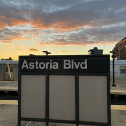 MTA - Astoria Boulevard Subway Station