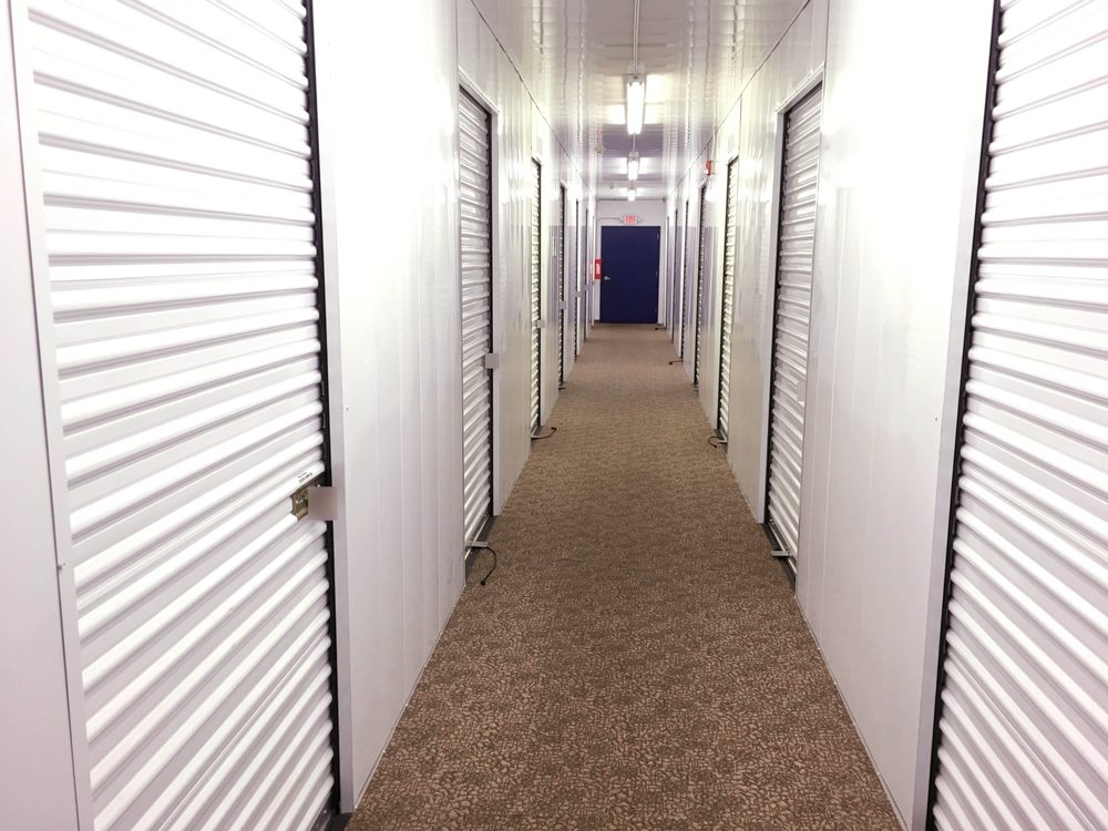 B & R MINI STORAGE Updated June 2024 22 Photos 615 7th Ave