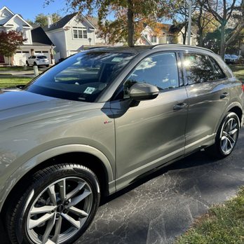 Independent Mobile Detailing - After picture, car is sparkling like new. - Auto Detailing Near Me Independent Mobile Detailing - After picture, car is sparkling like new. - Auto Detailing Near Me