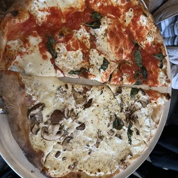 Juliana's - Pizza Near Me - Brooklyn, New York Juliana's - Pizza Near Me - Brooklyn, New York