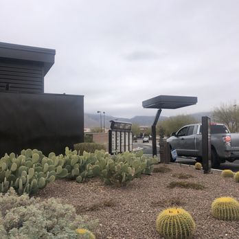 Wendy's - Drive thru - Burgers Near Me - El Paso, Texas