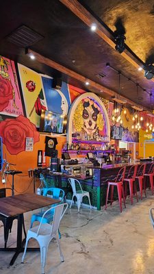 Tipzy's Tacos & Beer by null