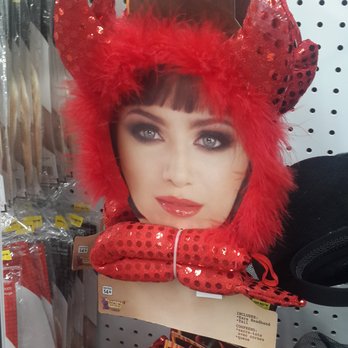 Five Below - Five Below VS - Discount Store Near Me - Valley Stream, New York
