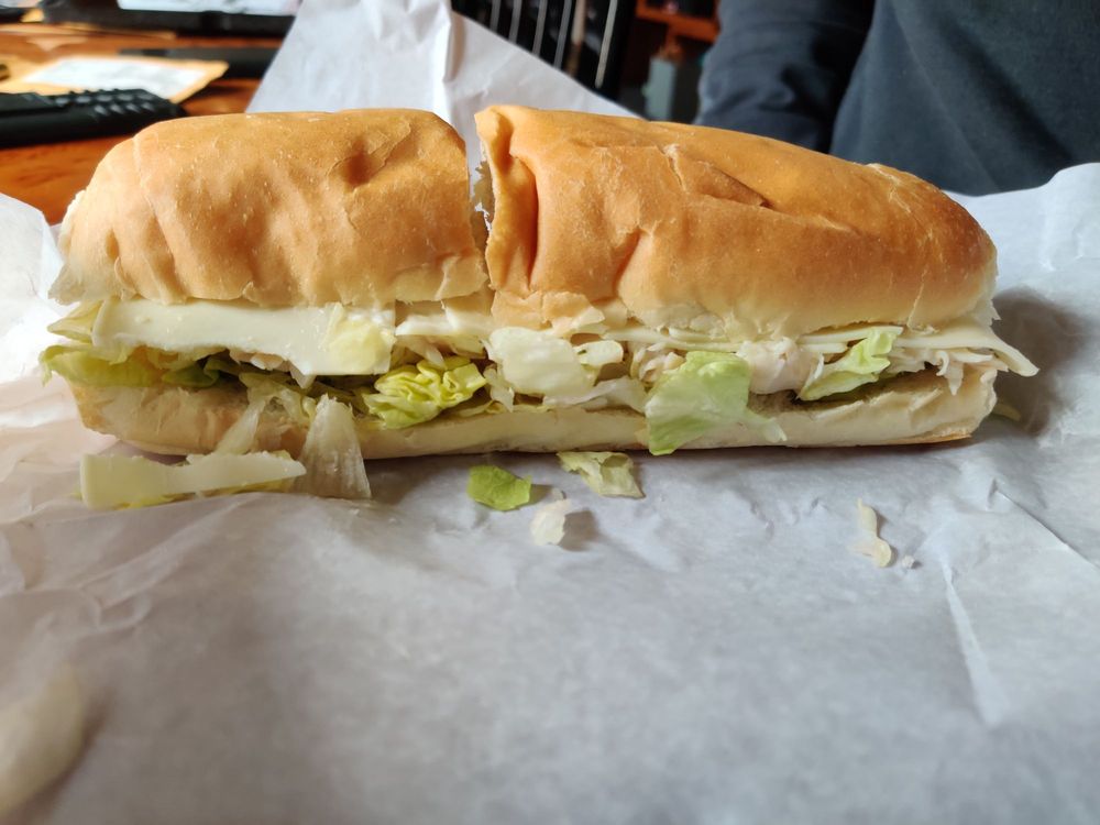 NEW CORNER VARIETY STORE 2 Crown St, Westfield, Massachusetts Delis Restaurant Reviews