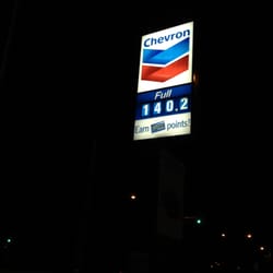 Garden City Chevron - Sign outside~