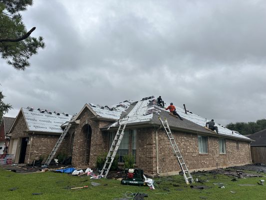 Affordable Roofing Logo