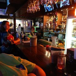 Racks Restaurant & Sports Bar